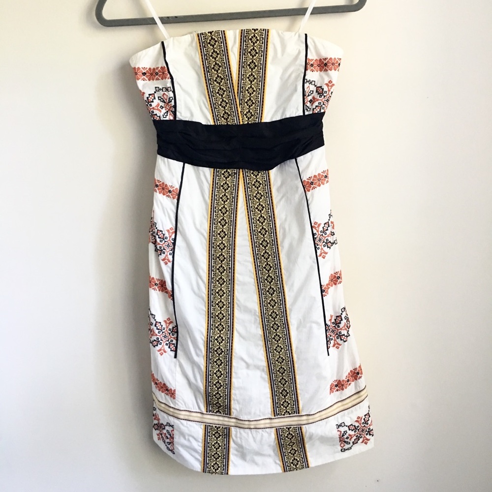 💗Anthropology💗 Floreat embroidered Size 4 dress